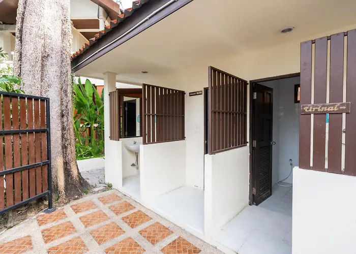 Phuket Leelavadee Hua Ting Resort