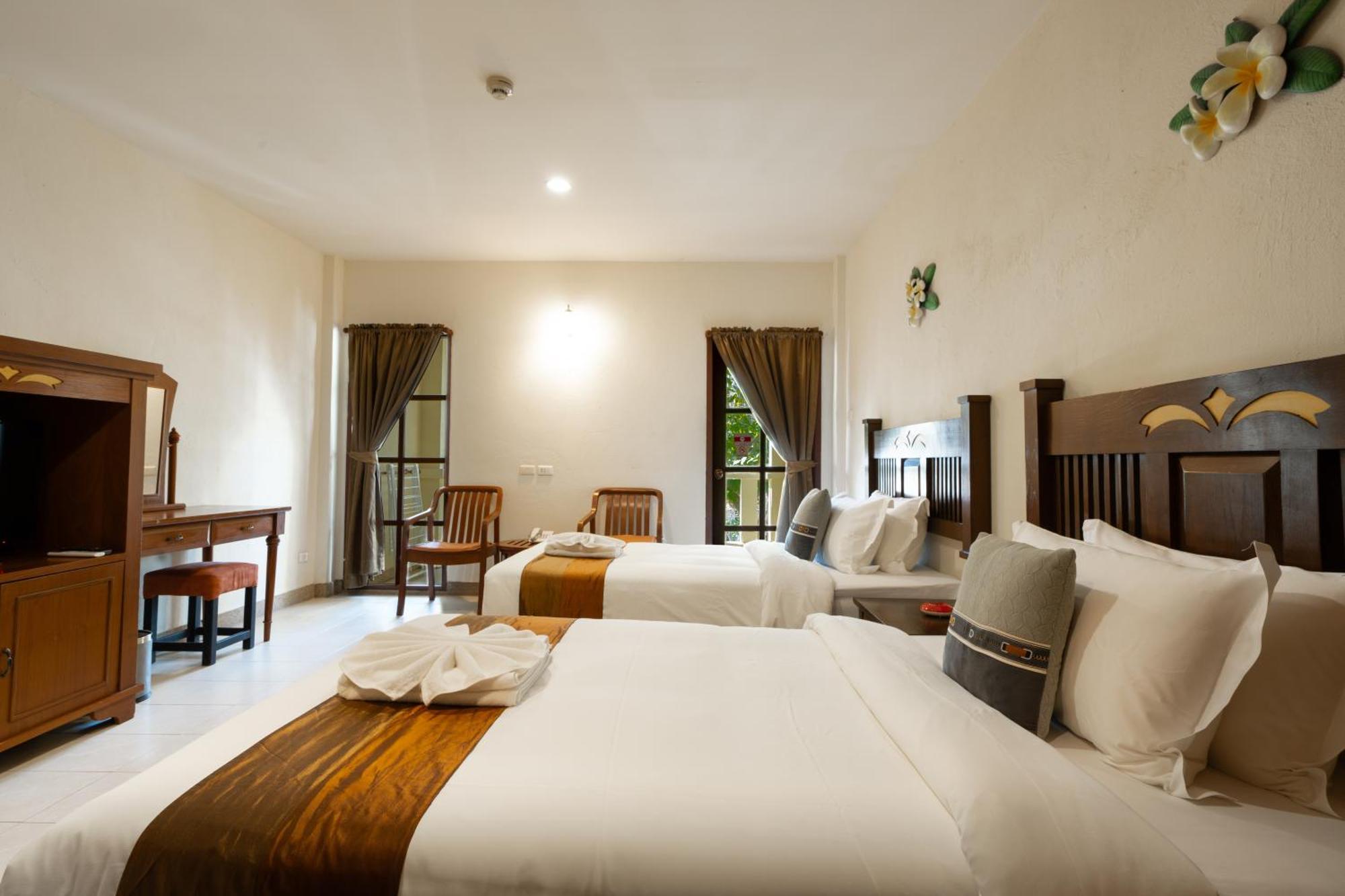 Phuket Leelavadee Hua Ting Курортный комплекс